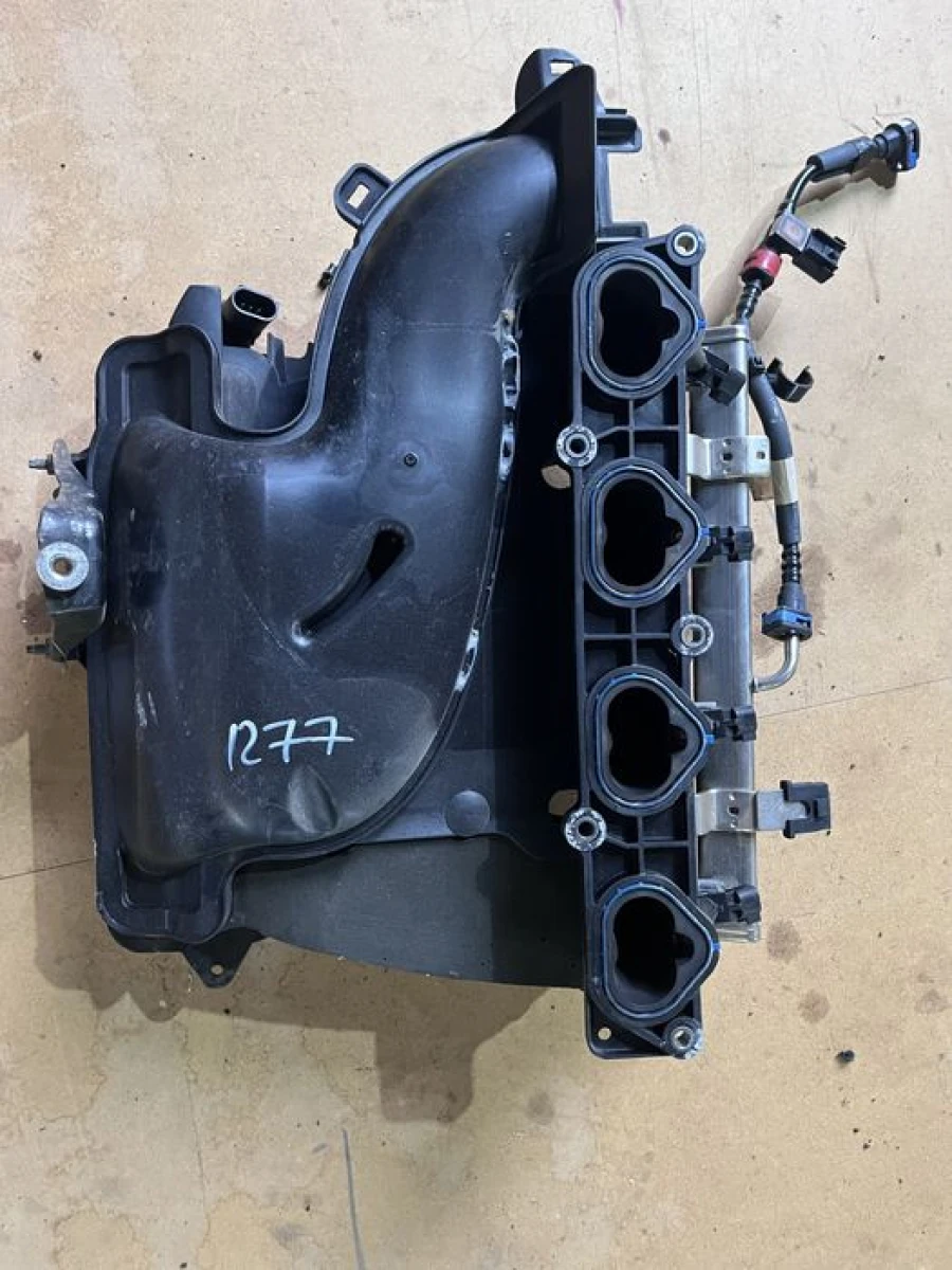 Впускний коллектор jeep cherokee kl 2.4 2018 2020 2021