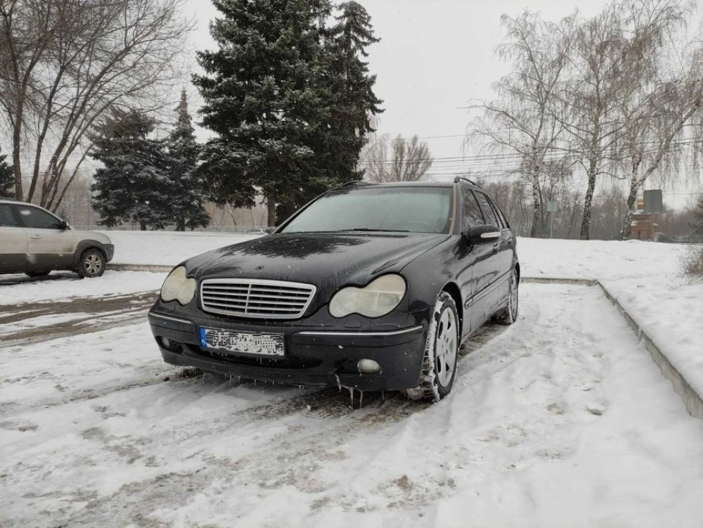 Четверть задняя крыло лонжерон порог Mercedes-Benz C-Class W203