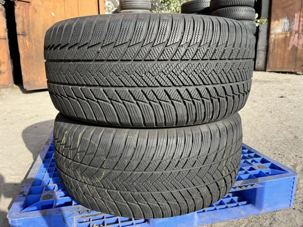 265/50 r19 Bridgestone Blizzak LM001 Резина зимняя