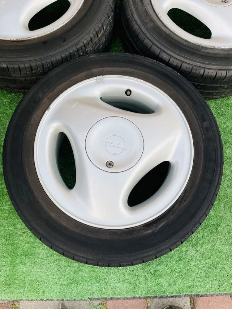 Диски 4/100 R14 з резиною 165/65