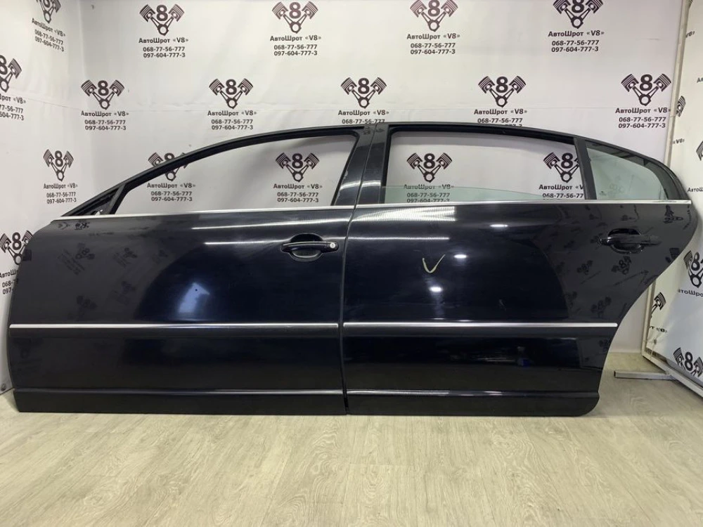 Двері Skoda Superb 1 дверка Шкода Суперб 1