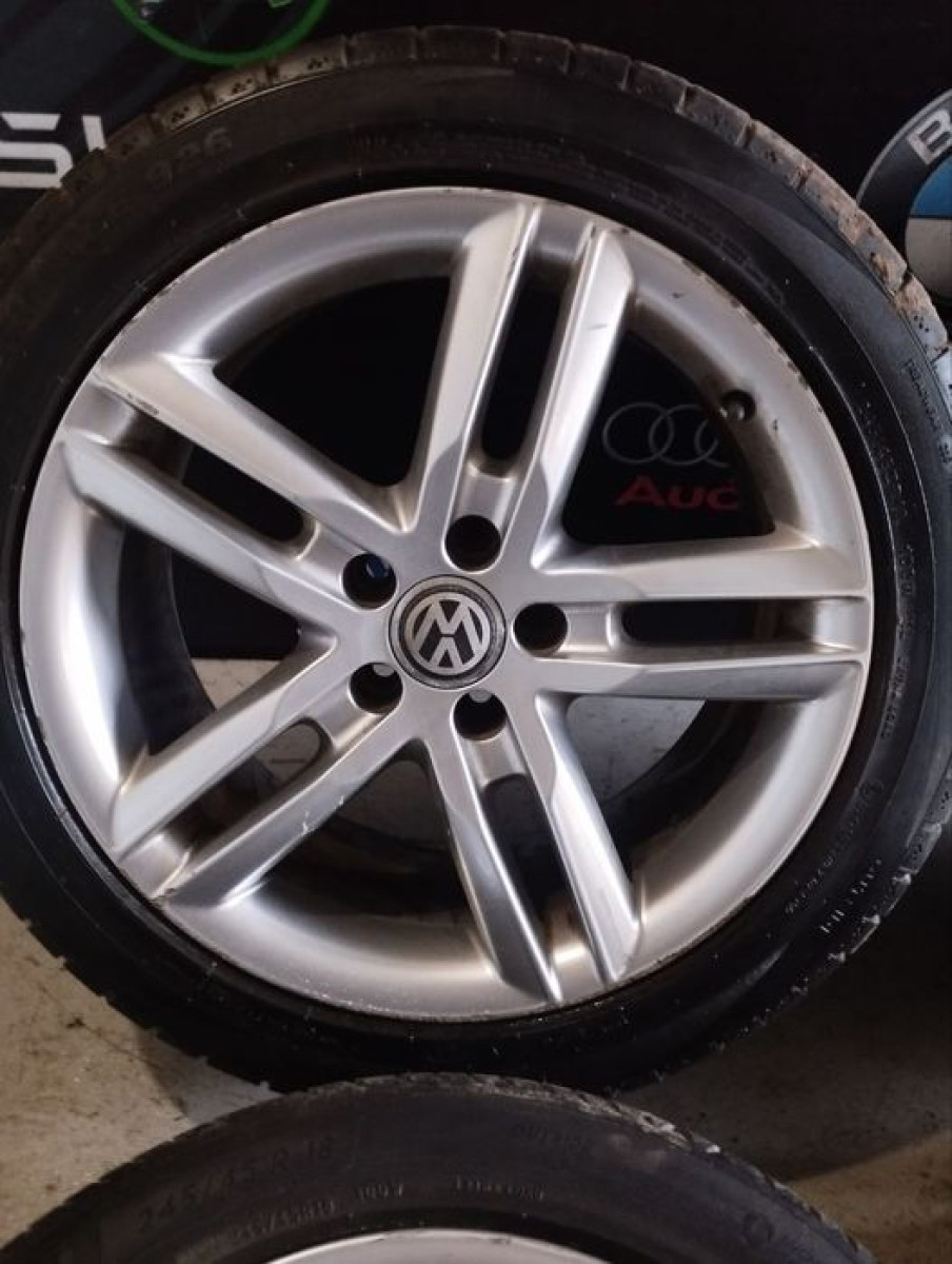 Диски колеса VW 5*112 R18 8J×18H2  ET39 245*45 R18