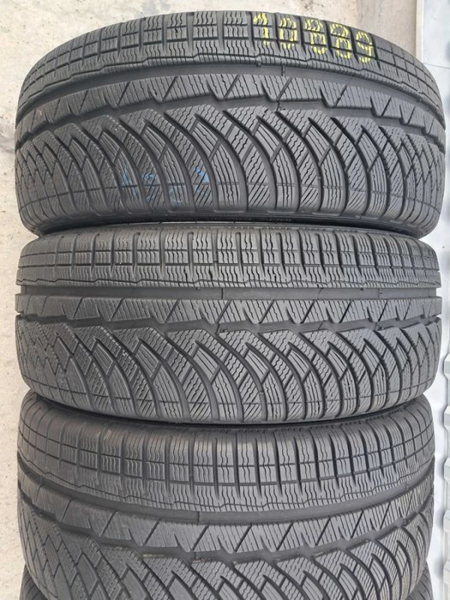 Резина зима 85% протектор Michelin 225/45 245/40 R18 Pilot Alpin PA4