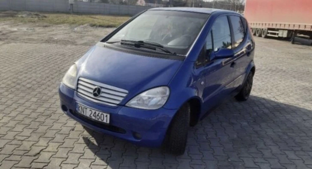 Кришка багажника крило w168 a разборка розборка А140 А160 А170 шрот