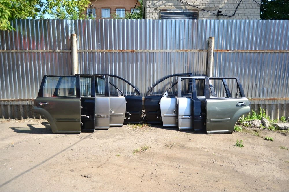 Дверь Nissan X trail T30 двері Ниссан х трейл Т30