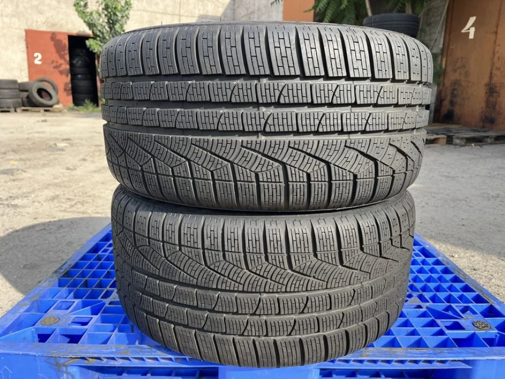 255/40 r18 Pirelli Sottozero winter 98% Резина зимняя