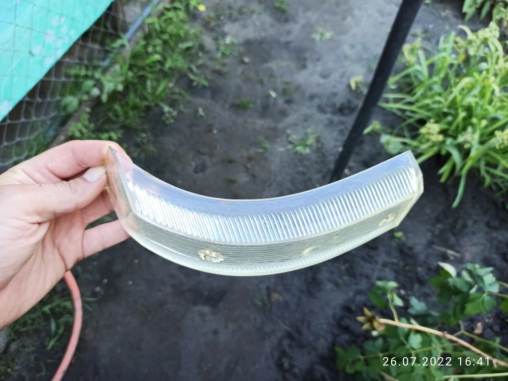 Стекло поворота ГАЗ 21 Волга