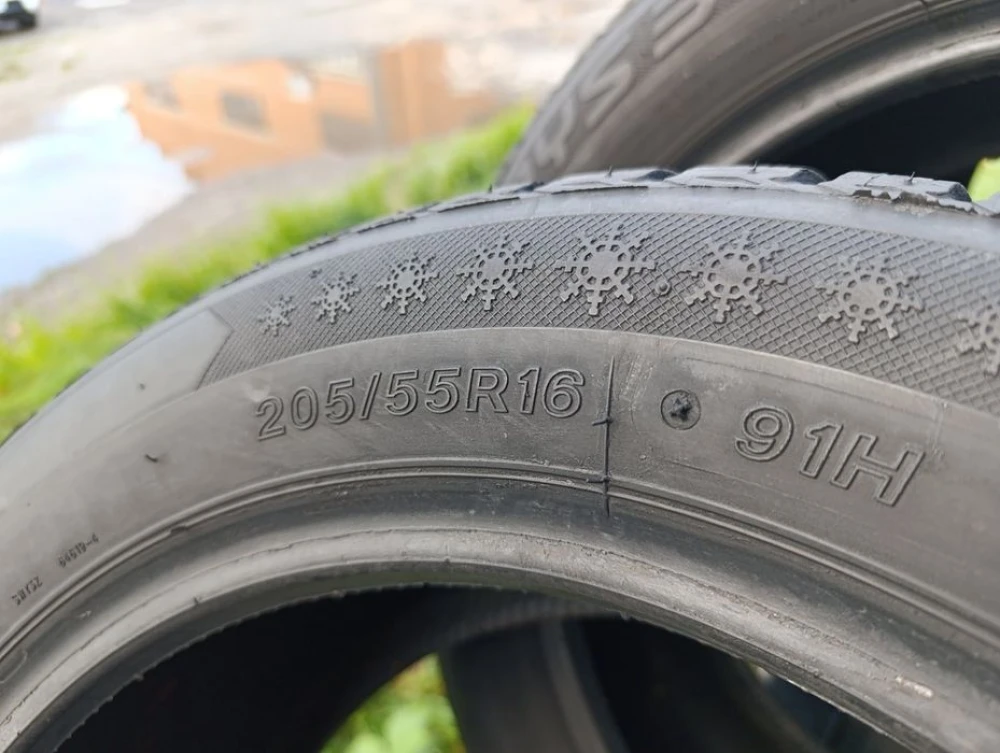 Зимові шини Lassa 205/55 R16 резина Р16
