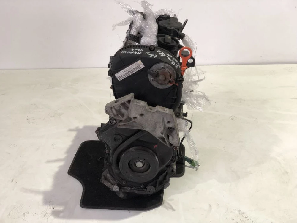 Двигатель 1.8 tsi пассат б6 мотор двигун 1.8 skoda a5 passat b6 BZB