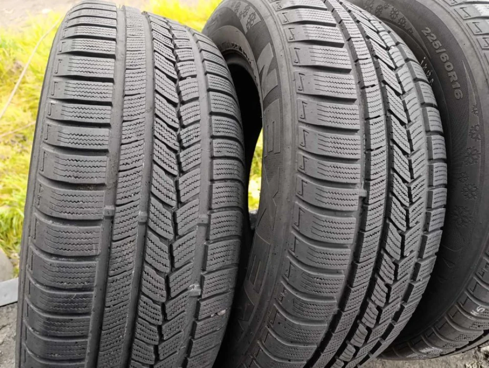 Зимові шини Nexen 225/60 R16 резина Р16