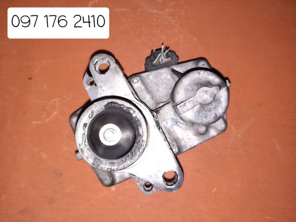 Клапан егр h8201061904 рено egr Renault Trafic Opel Vivaro Nissan 1.6