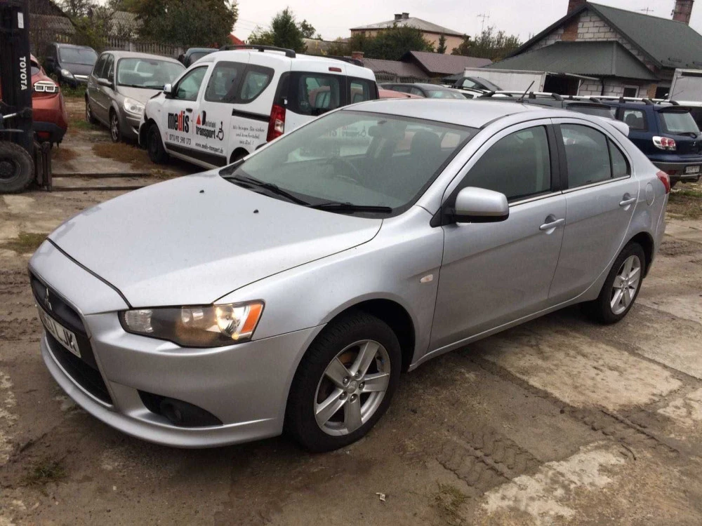 Mitsubishi lancer X кузовні запчастини,автозапчасти