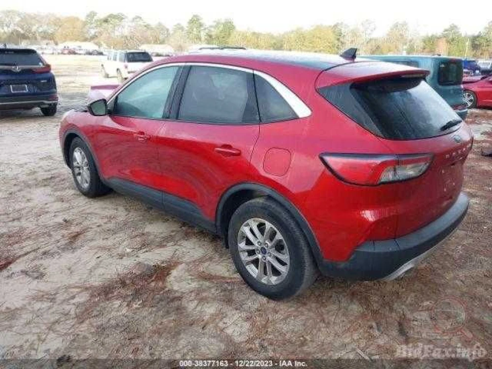 Ford Escape кузов, запчастини