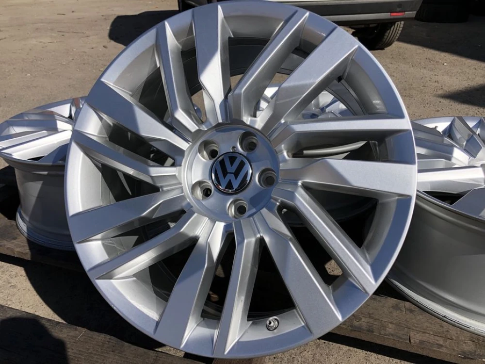 5х112 r19 VW Touareg 21 год Диски литые как НОВЫЕ 5 112 19