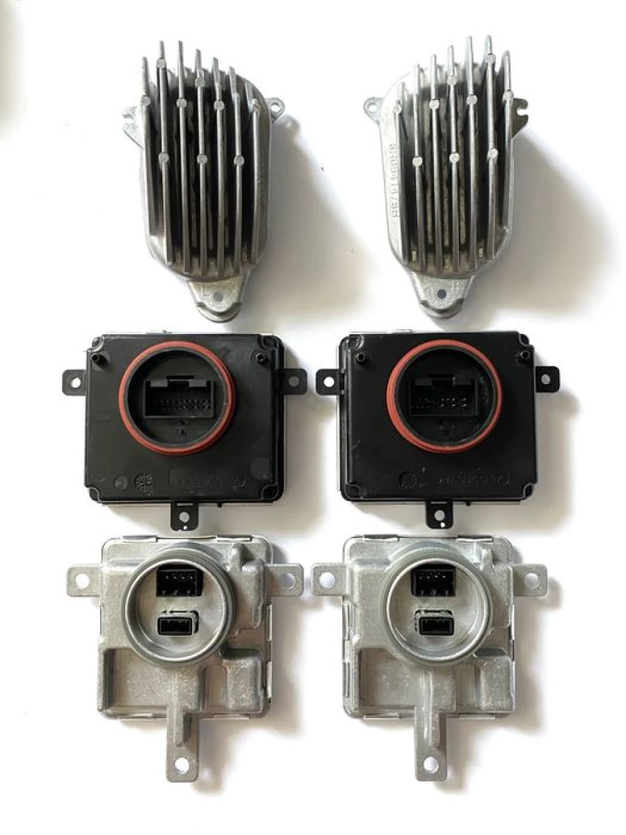 Блок фари Audi Q5 комплект 8k0941597E 4G0907697D 8R0941475B 8R0941476B