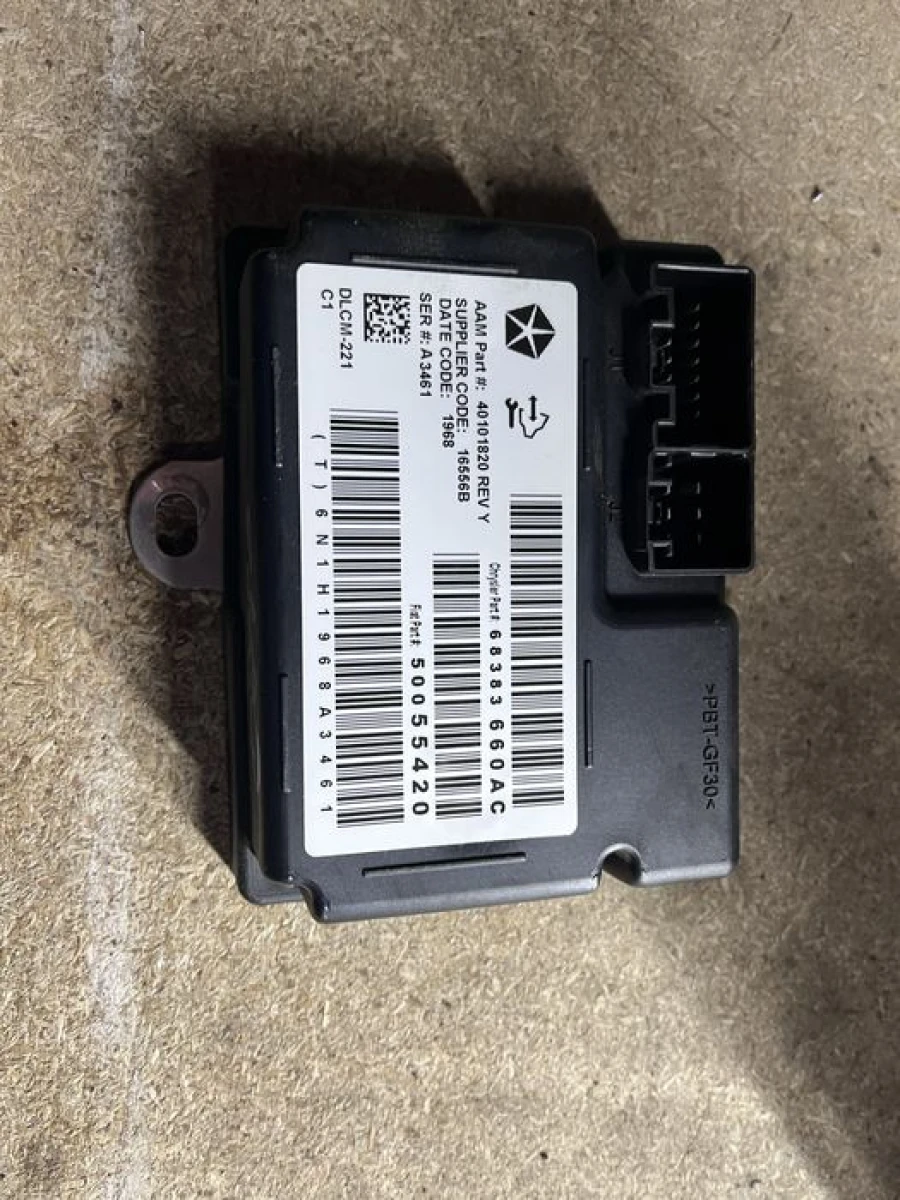 Блок 68383660 jeep cherokee kl 2018 2019 2020