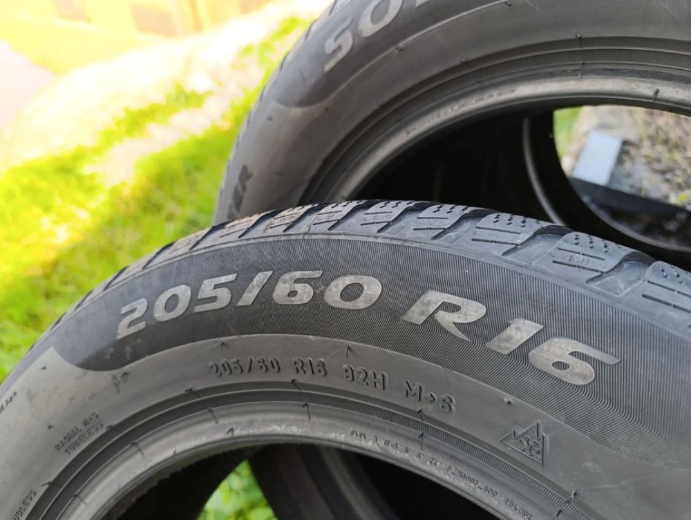 Зимові шини Pirelli 205/60 R16 резина Р16