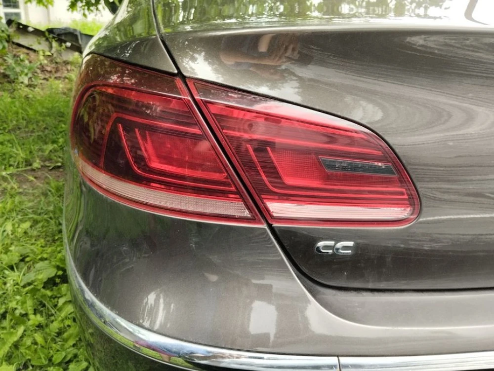 Крышка багажника ляда фонарь в крило бампер задний пассат СС VW CC