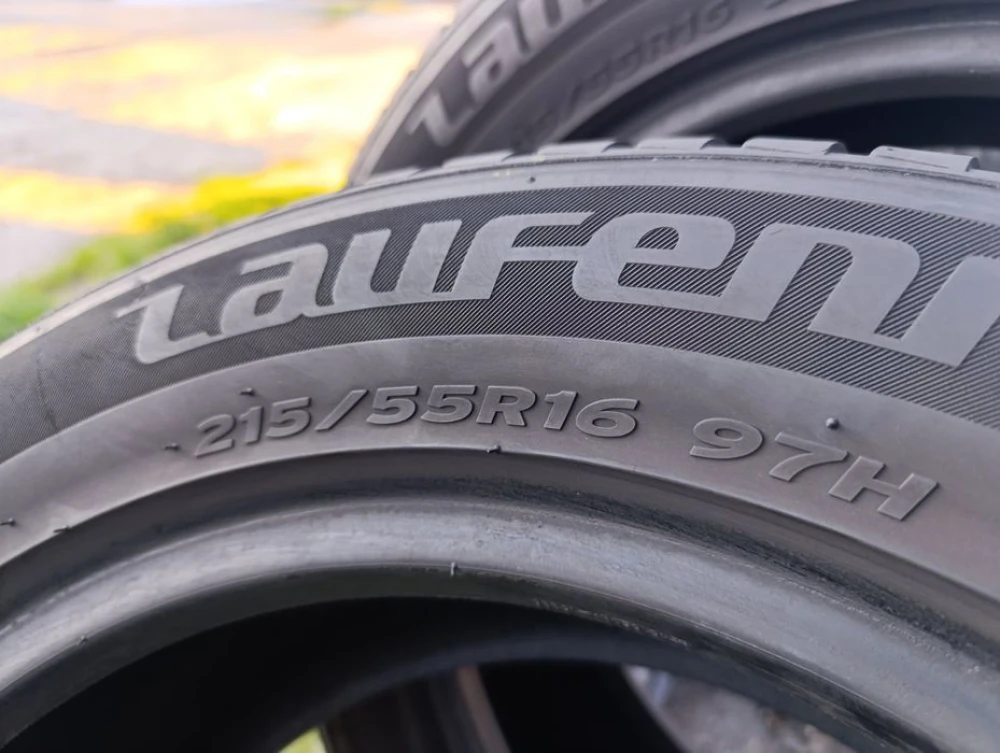 Зимові шини Laufenn 215/55 R16 резина Р16