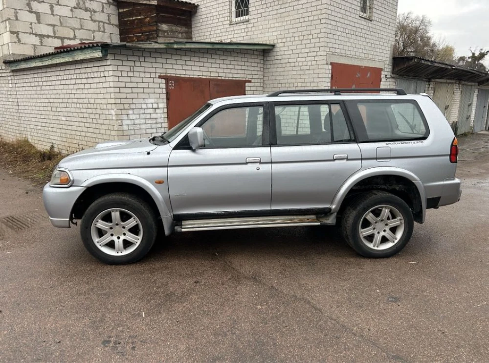 Разборка Mitsubishi Pajero Sport 2.5d розбірка шрот запчасти б/у
