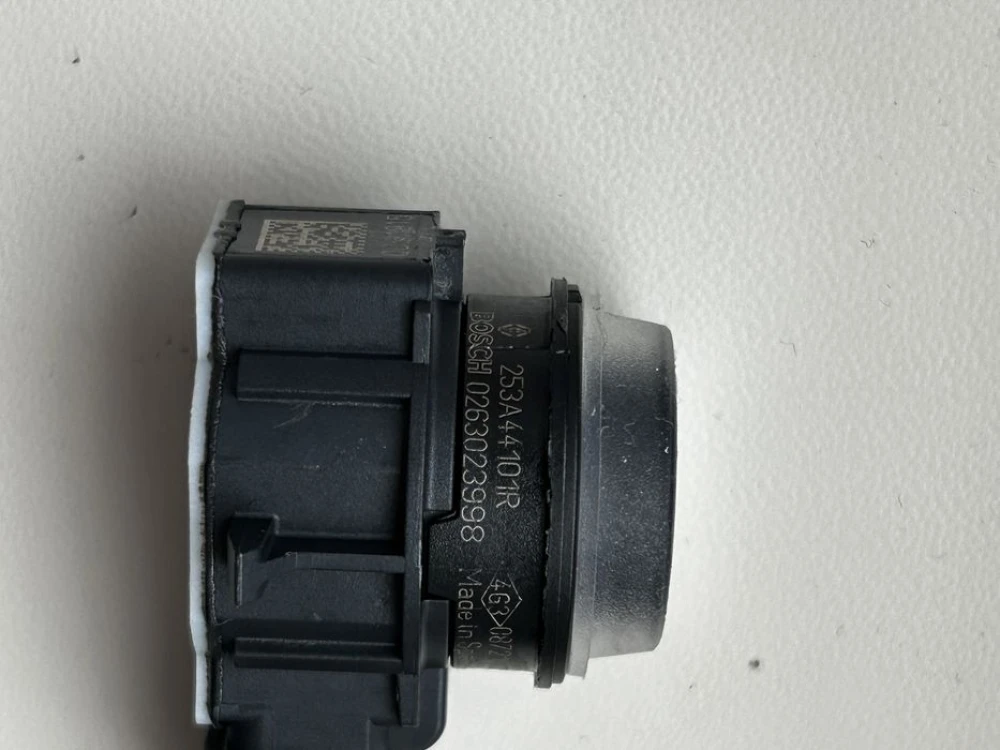 Парктроник датчик парковки Renault Dacia 253A44101R