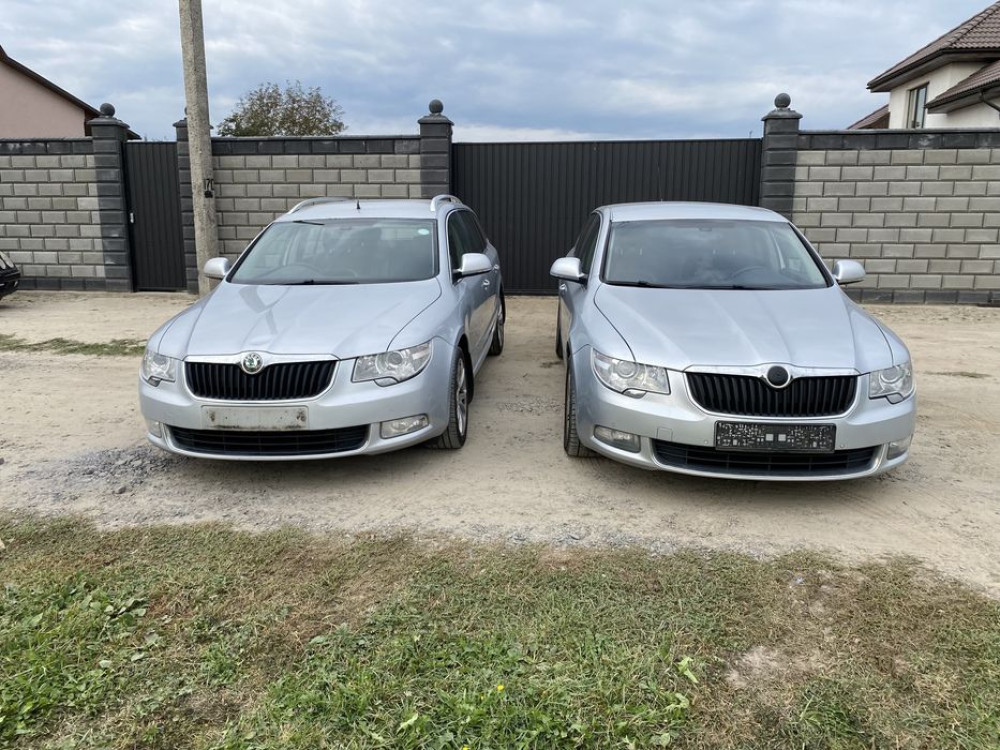 Капот Skoda Superb 2 Шрот Автозапчастини розборка шкода суперб 1.8тсі