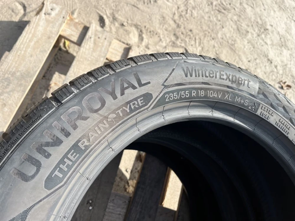 235/55 r18 Uniroyal WinterExpert Резина зимняя 90% 21 год