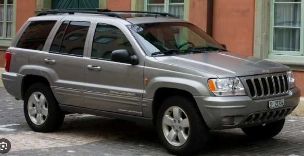 Салон (сиденья) Jeep Grand Cherokee WJ (черная кожа). Разборка Jeep