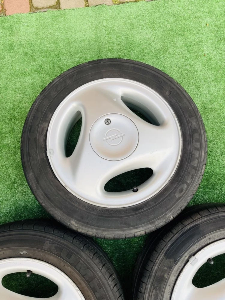 Диски 4/100 R14 з резиною 165/65