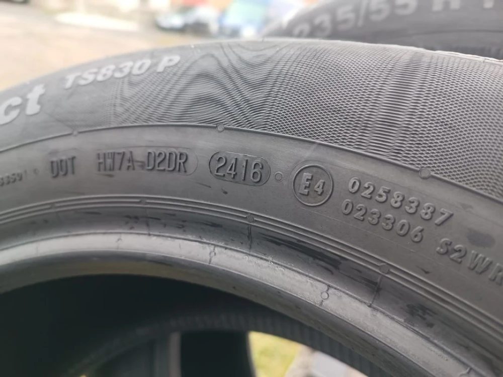 Зимові шини Continental 235/55 R17 резина Р17