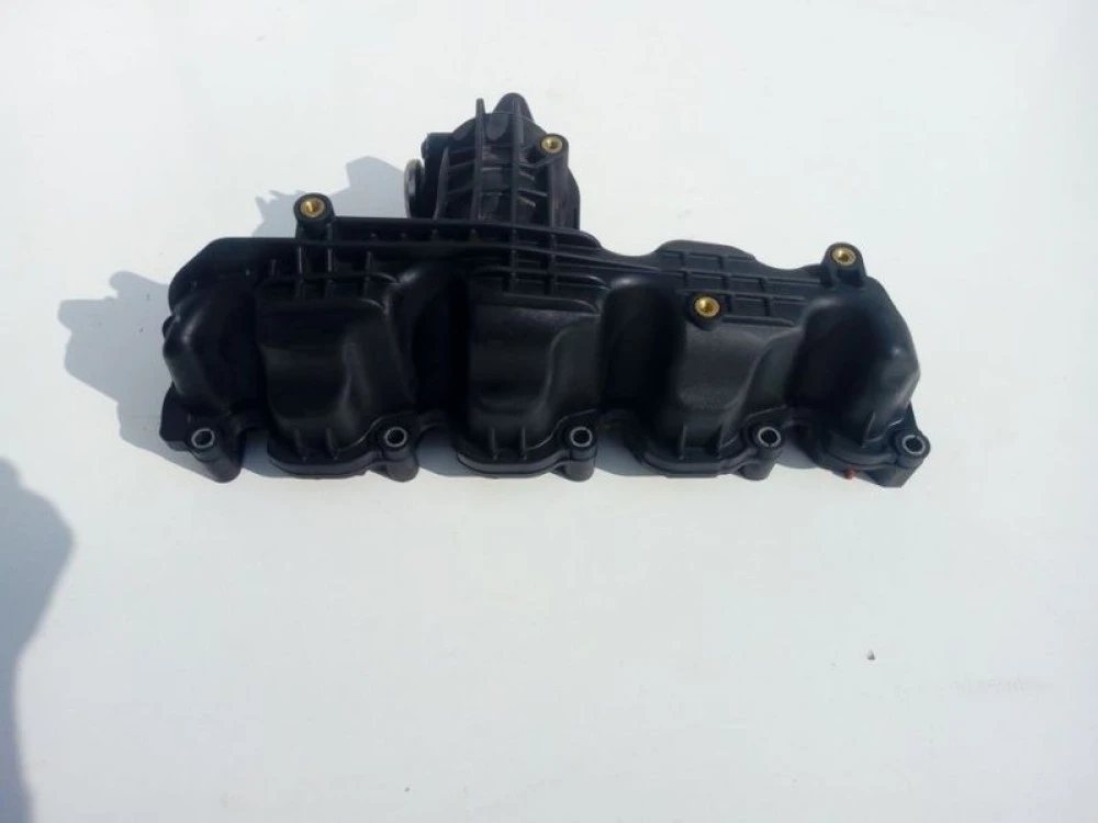 Впускной коллектор 03L 129 711 AL 1.6 TDI Volkswagen Passat B7 Colf 6