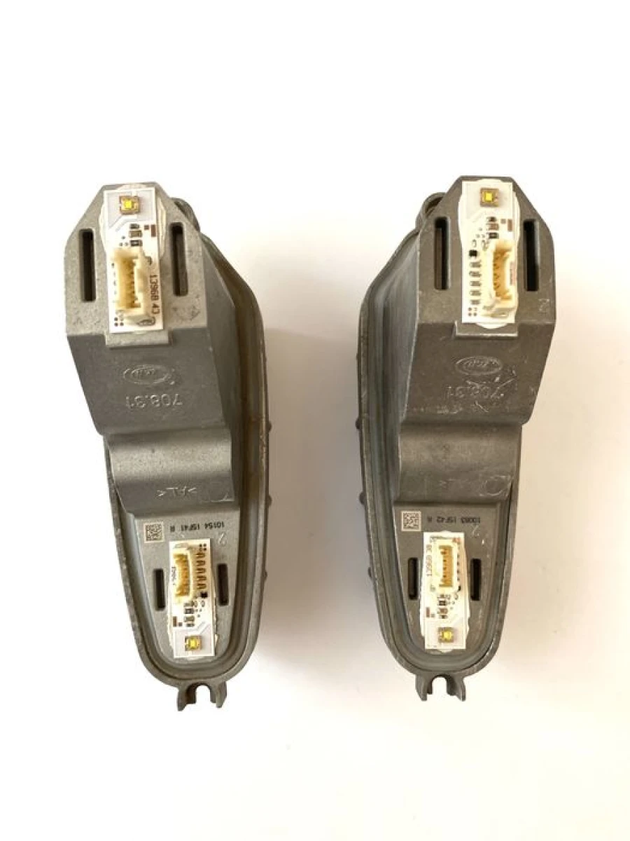 Блок фари LED модуль ДХО Audi Q3 RS Q3 12-15 8U0941475A
