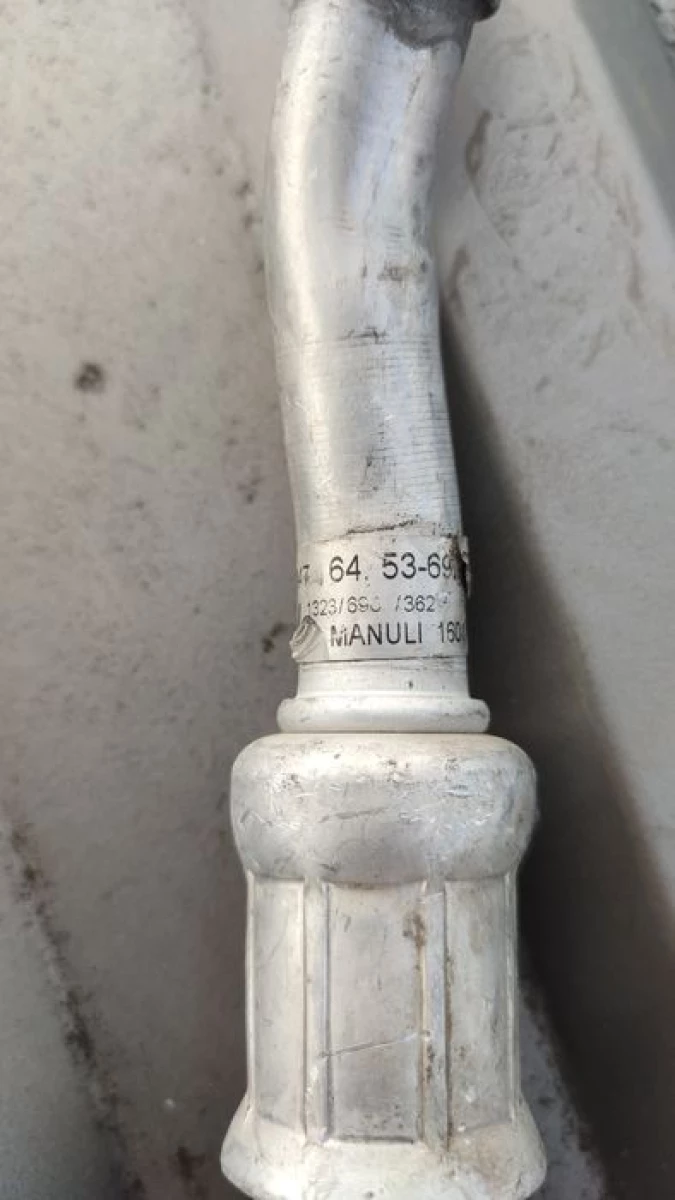 Трубка кондиціонера BMW 320 e90 64526987992
