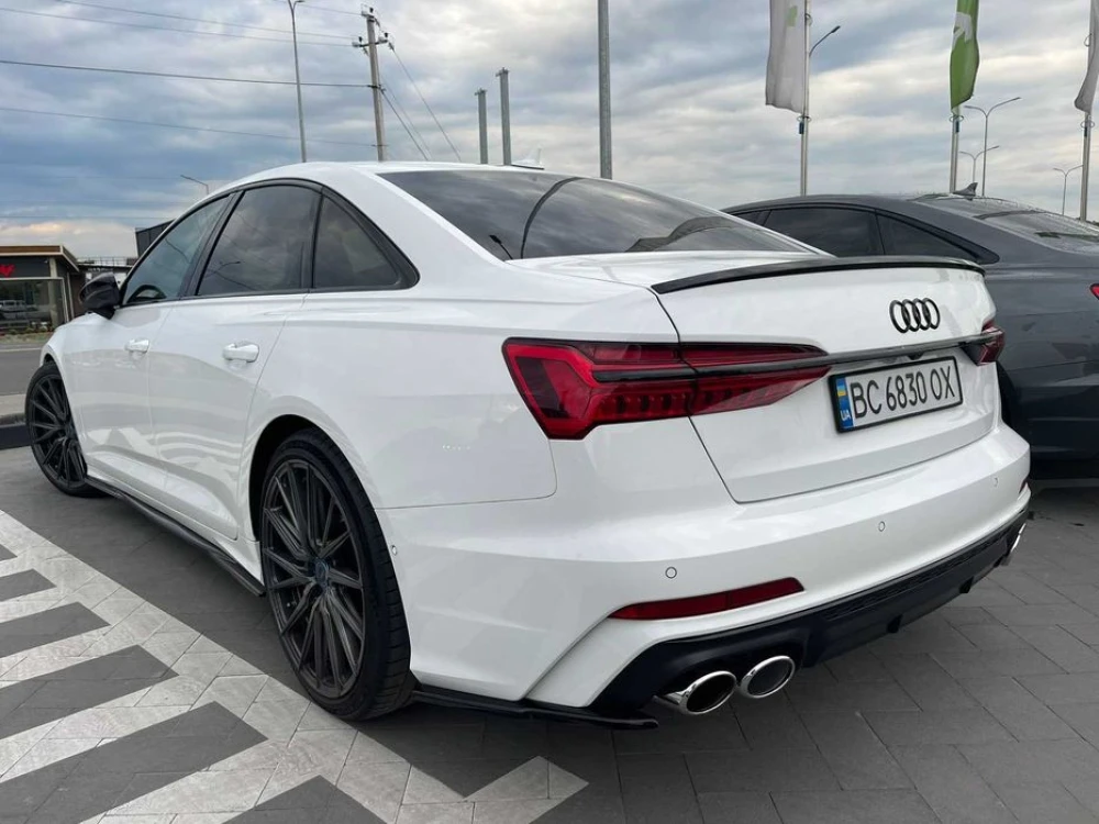 Сплиттер Audi a6 c8 / Ауди S6 C8 тюнинг обвес губа юбка пороги