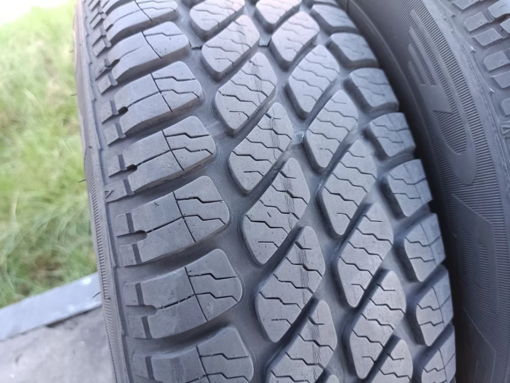 Всесезонні шини Debica 175/65 R14 резина Р14