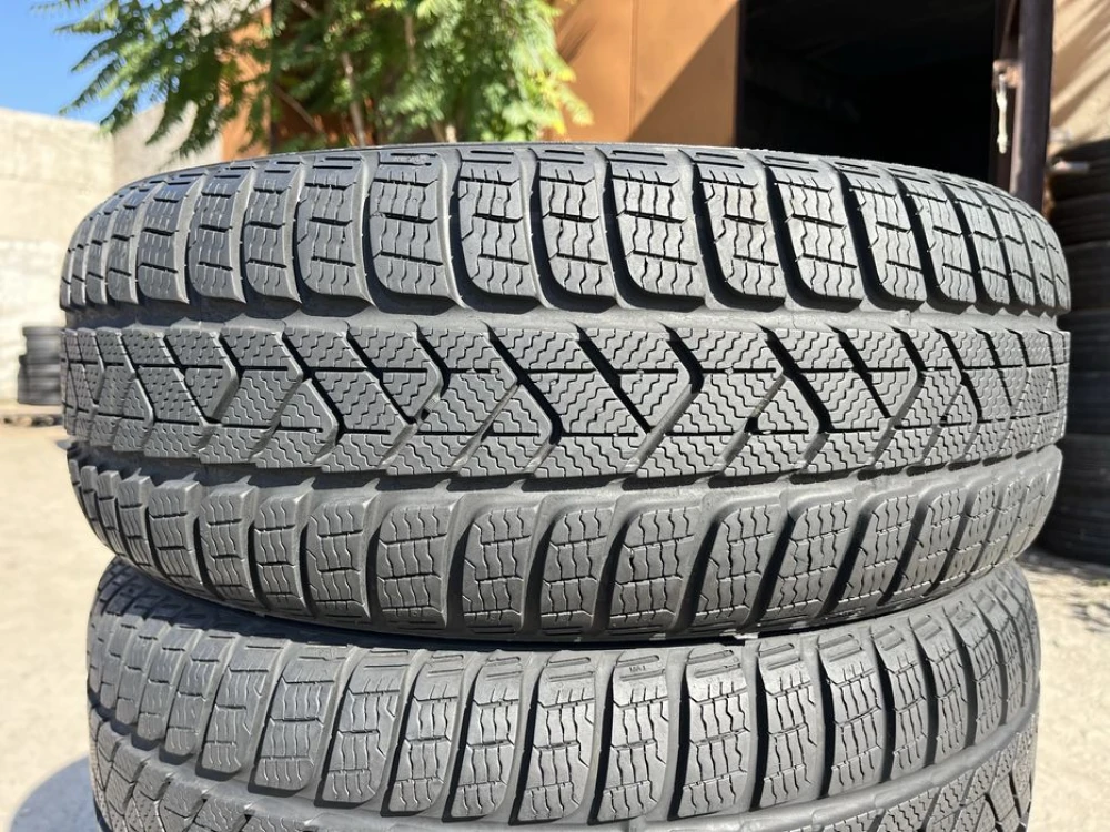 215/60 r16 Pirelli Sottozero 3 winter Резина зимняя