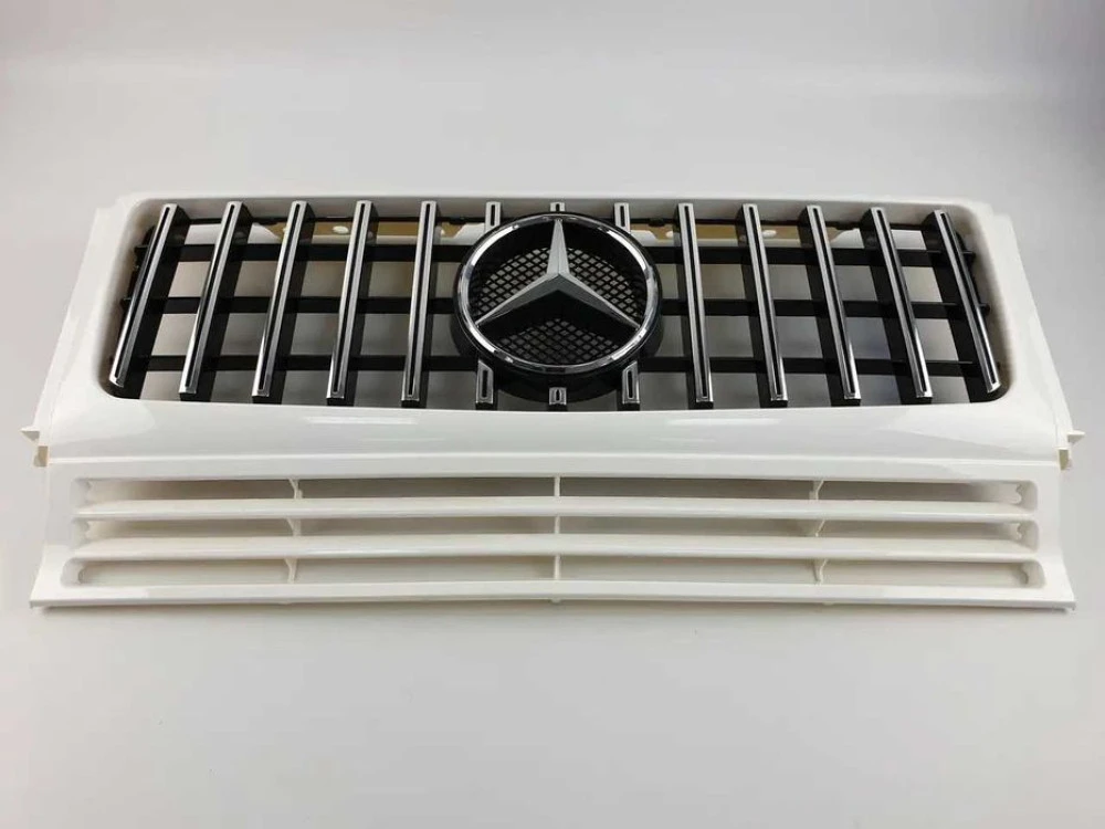 Решетка радиатора mercedes G W463 90-18г.GT стиль (White Chrome)