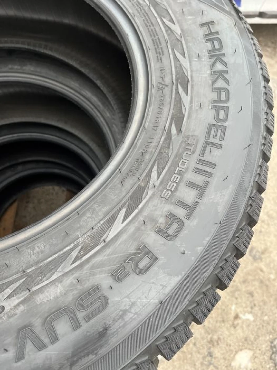 285/65 r17 Nokian Hakkapelliita R2 Резина зимняя НОВАЯ