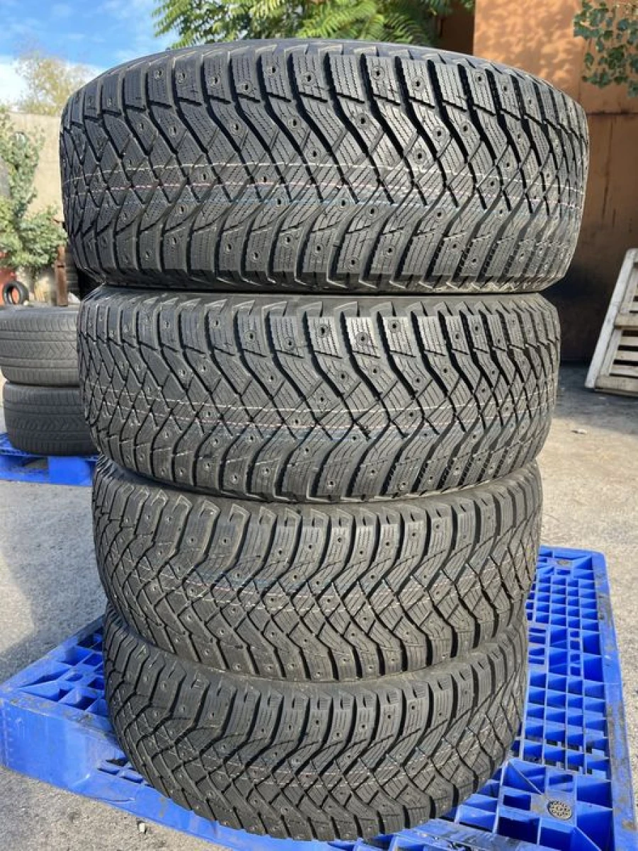 235/55 r20 Goodyear UltraGrip Ice Arctic2 НОВАЯ Резина зимняя