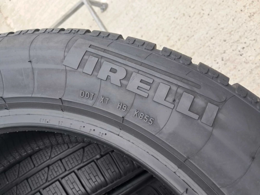 Резина зима 90% протектор Pirelli 235/55 R18 Sottozero winter serie II