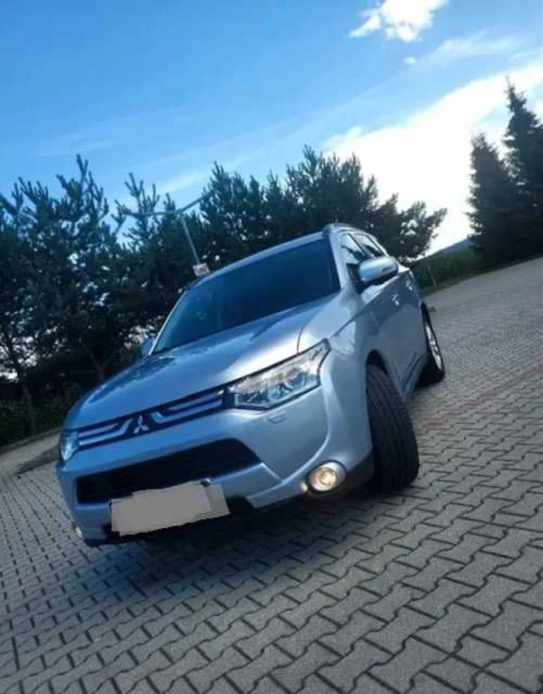 кузов,кузовні запчастини для Mitsubishi Outlander III