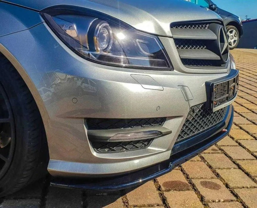 Губа Mercedes W204 (2011-2014) тюнинг сплитер елерон обвес