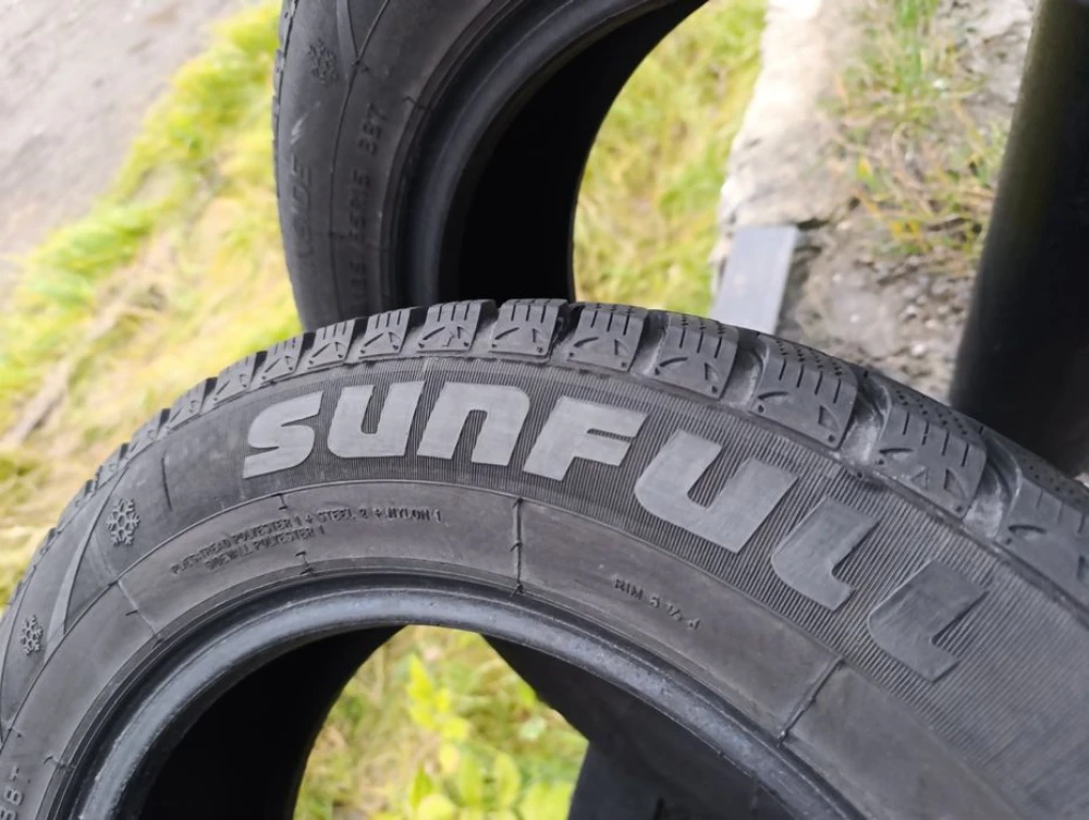 Майже нові зимові шини Sunfull 185/65 R15 резина Р15