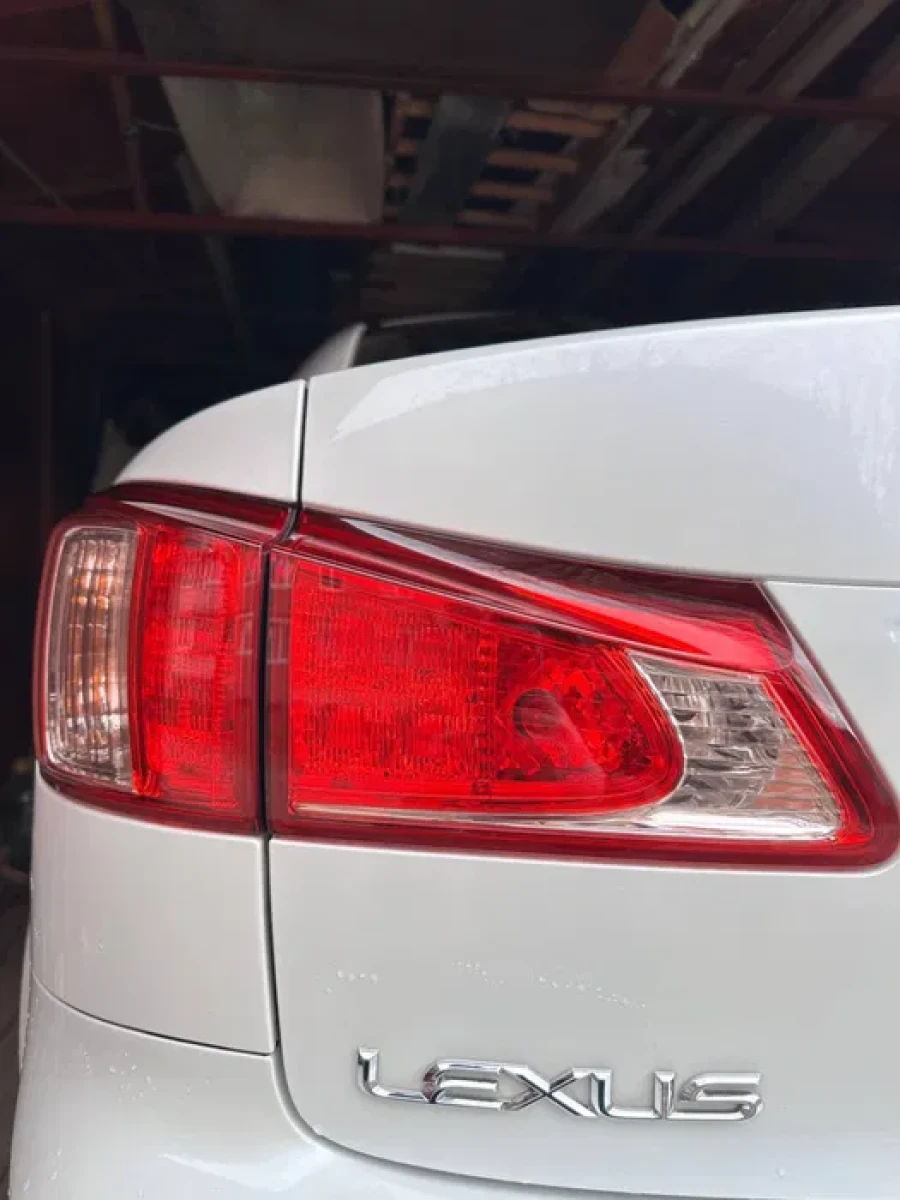Фонарі, фари, задні ліхтарі, лексус, lexus is250, оригінальні, нові