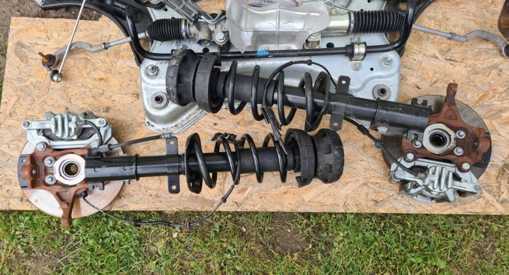 Бампер разборка Opel Vivaro/Antara/Grandland X/Corsa E F/Insignia