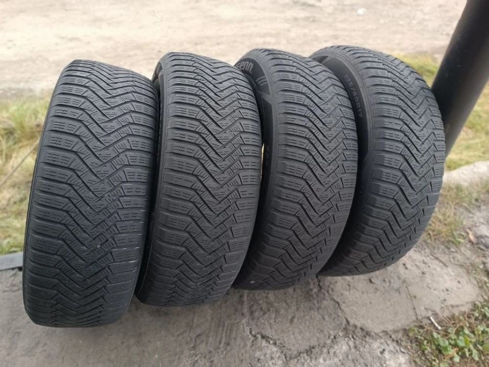 Зимові шини Laufenn 225/60 R17 резина Р17