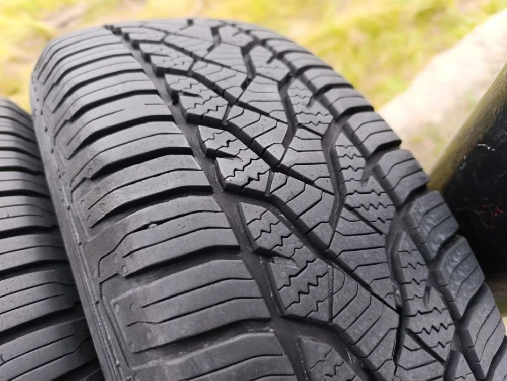 Всесезонні шини Barum 185/65 R15 резина Р15