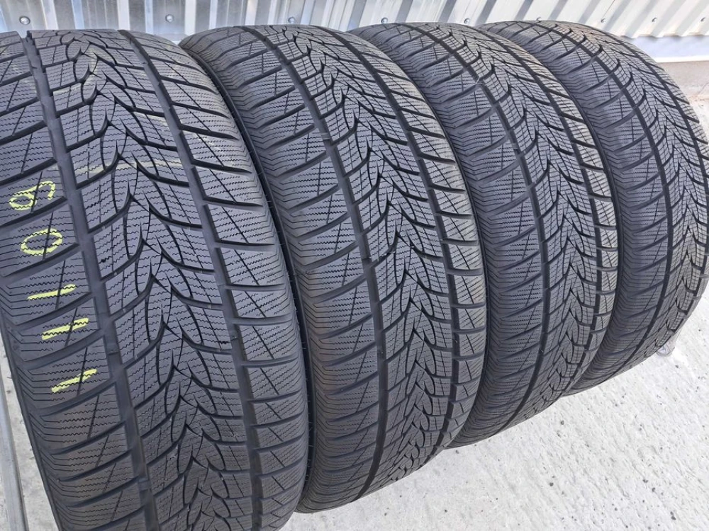 Резина зима 90% протектор Imperial 235/45 R19 Snowdragon UHP