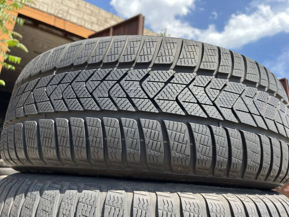 245/50 r19 Pirelli Sottozero 3 Run Flat Резина зимняя 23 год