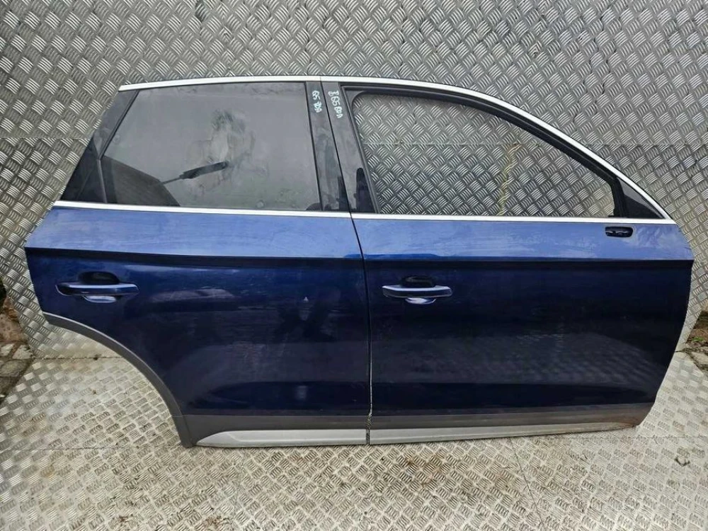 Двери передние задние левые правые Audi Q5 80A